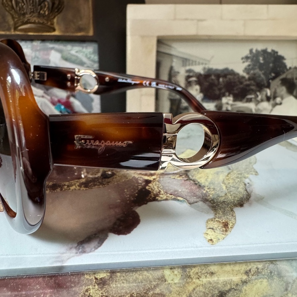 SALVATORE FERRAGAMO NWT Tortoise Cat-eye Sunglasses Authentic Gancini! - Picture 2 of 16